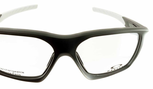 スポーツ用度付きメガネオークリー8201-04-S56