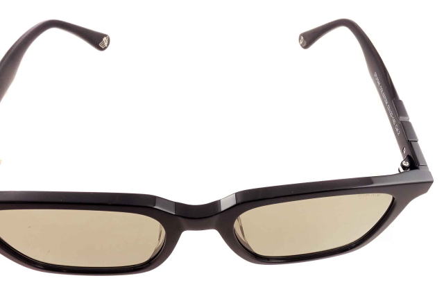 朝倉海サングラスPOLICEポリスSPLP84K-700F-S53