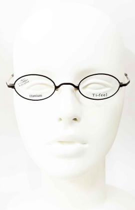 強度近視メガネ「目が小さくならない」Ti-feelティフィールメガネフレームCHAO-C80/81-S41