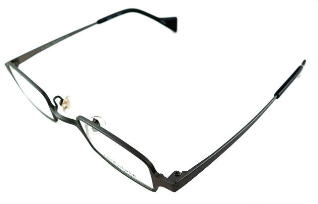 強度近視メガネ「目が小さくならない」Ti-feelティフィールメガネフレームHEVIN-C11-S41